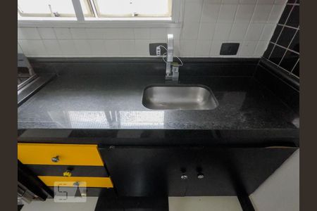 Cozinha de apartamento à venda com 3 quartos, 68m² em Jardim Santa Cruz (sacomã), São Paulo