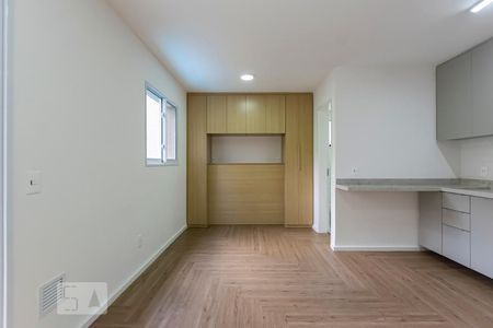 Studio de kitnet/studio para alugar com 1 quarto, 27m² em Sé, São Paulo