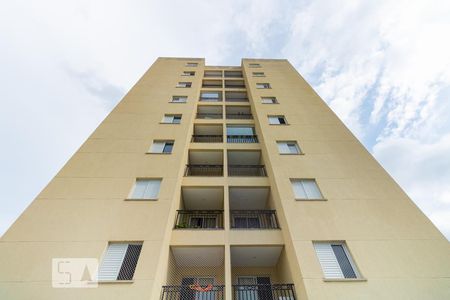 Apartamento para alugar com 70m², 3 quartos e 2 vagas Apartamento para alugar com 70m², 3 quartos e 2 vagasFachada