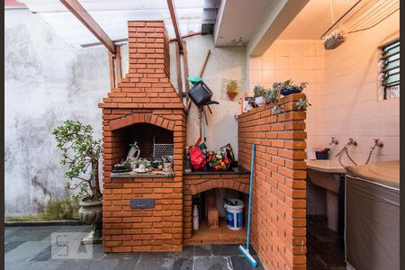 Casa à venda com 200m², 3 quartos e 3 vagasChurrasqueira