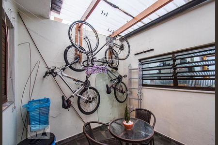 Casa à venda com 200m², 3 quartos e 3 vagasQuintal