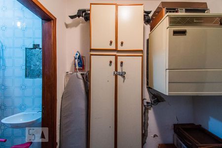 Casa à venda com 200m², 3 quartos e 3 vagasQuarto de Serviço