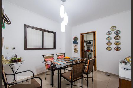 Casa à venda com 200m², 3 quartos e 3 vagasCopa