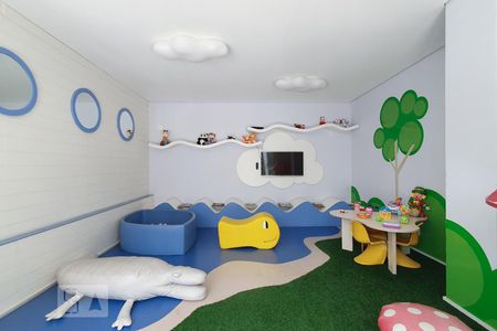 Apartamento para alugar com 66m², 2 quartos e 2 vagas Apartamento para alugar com 66m², 2 quartos e 2 vagasÁrea comum - Brinquedoteca