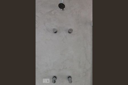 Apartamento para alugar com 66m², 2 quartos e 2 vagas Apartamento para alugar com 66m², 2 quartos e 2 vagasBanheiro