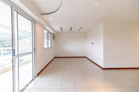 Sala de apartamento para alugar com 4 quartos, 137m² em Freguesia (jacarepaguá), Rio de Janeiro
