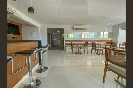 Apartamento à venda com 181m², 3 quartos e 2 vagasÁrea comum - Salão de festas