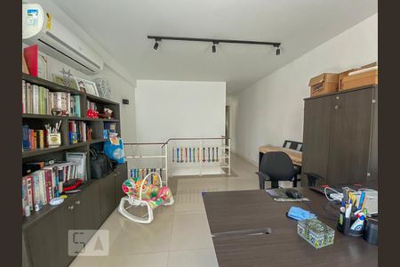 Apartamento à venda com 181m², 3 quartos e 2 vagasSala 2