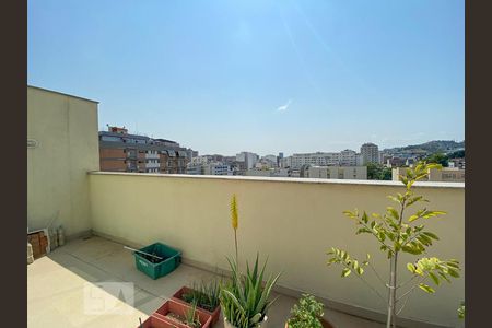 Apartamento à venda com 181m², 3 quartos e 2 vagasVaranda do Segundo Andar