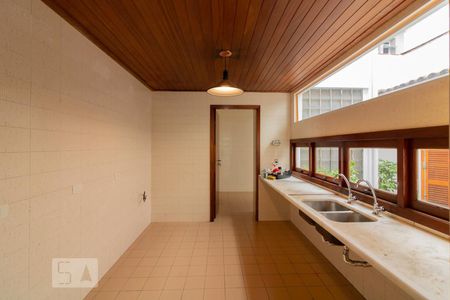 Casa para alugar com 250m², 3 quartos e 1 vaga Casa para alugar com 250m², 3 quartos e 1 vagaCozinha