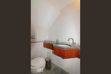 Casa para alugar com 250m², 3 quartos e 1 vaga Casa para alugar com 250m², 3 quartos e 1 vagaLavabo