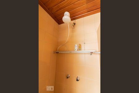 Casa para alugar com 250m², 3 quartos e 1 vaga Casa para alugar com 250m², 3 quartos e 1 vagaBanheiro Quartos