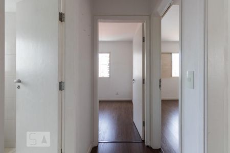 Apartamento à venda com 80m², 2 quartos e 1 vagaCorredor