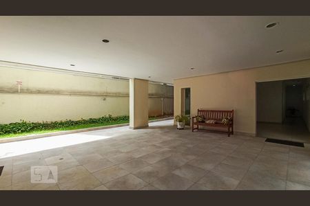 Apartamento à venda com 80m², 2 quartos e 1 vagaArea Comum