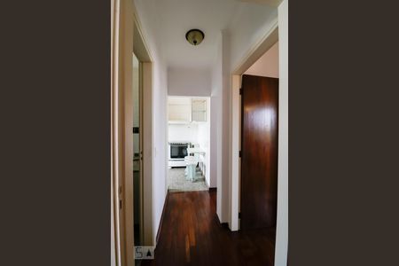 Apartamento à venda com 60m², 2 quartos e 1 vaga Apartamento à venda com 60m², 2 quartos e 1 vagaCorredor