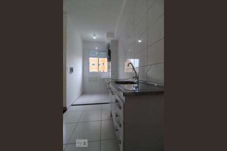 Cozinha de apartamento para alugar com 2 quartos, 43m² em Bom Retiro, São Paulo