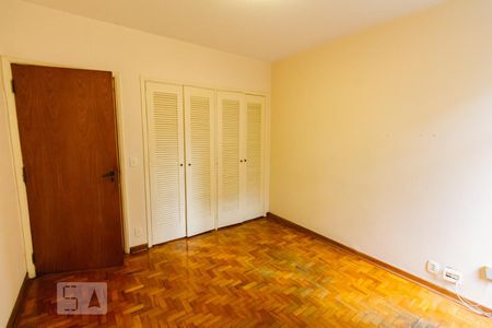 Apartamento à venda com 217m², 4 quartos e 1 vagaQuarto 02