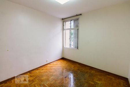 Apartamento à venda com 217m², 4 quartos e 1 vagaQuarto 01