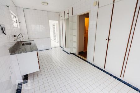 Apartamento à venda com 217m², 4 quartos e 1 vagaCozinha