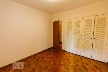 Apartamento à venda com 217m², 4 quartos e 1 vagaQuarto 02