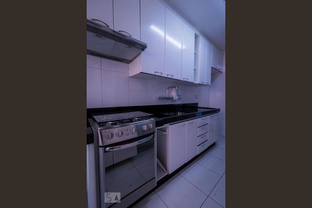Apartamento à venda com 57m², 2 quartos e 2 vagasCozinha