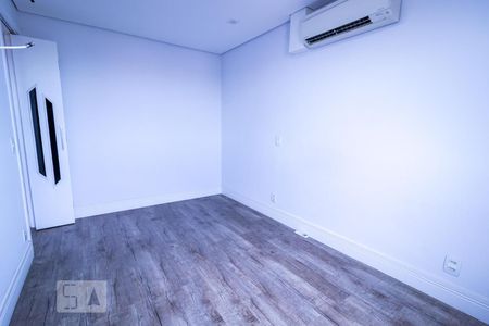 Apartamento à venda com 57m², 2 quartos e 2 vagasQuarto 2