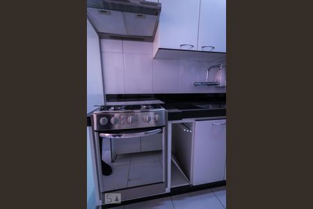 Apartamento à venda com 57m², 2 quartos e 2 vagasCozinha