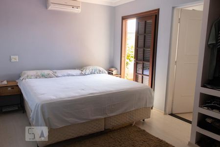 Casa à venda com 250m², 3 quartos e 2 vagas Casa à venda com 250m², 3 quartos e 2 vagasSuíte 2