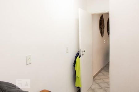 Casa à venda com 250m², 3 quartos e 2 vagas Casa à venda com 250m², 3 quartos e 2 vagasEscritório