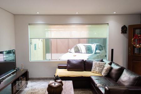 Sala de casa à venda com 3 quartos, 250m² em Vila Basileia, São Paulo