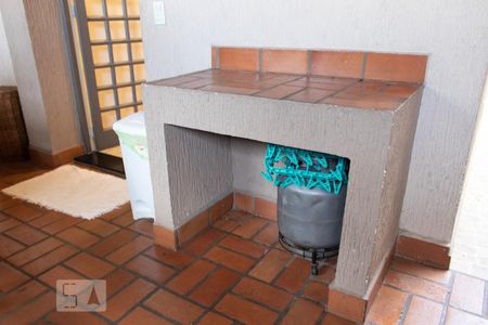 Casa à venda com 250m², 3 quartos e 2 vagas Casa à venda com 250m², 3 quartos e 2 vagasÁrea de Serviço