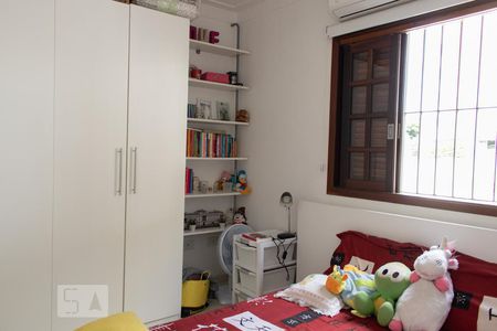 Casa à venda com 250m², 3 quartos e 2 vagas Casa à venda com 250m², 3 quartos e 2 vagasSuíte 1