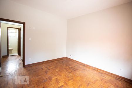 Quarto de casa para alugar com 3 quartos, 116m² em Vila Guarani (zona Sul), São Paulo