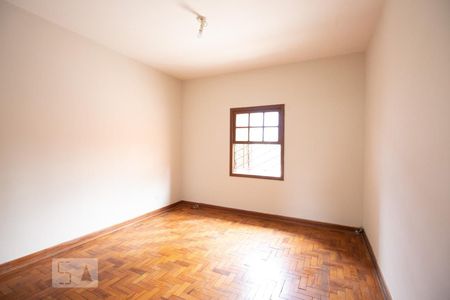 Quarto de casa para alugar com 3 quartos, 116m² em Vila Guarani (zona Sul), São Paulo