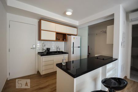Cozinha de apartamento à venda com 1 quarto, 44m² em Pinheiros, São Paulo