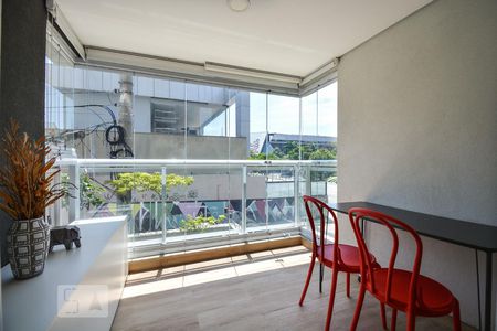Varanda de apartamento à venda com 1 quarto, 44m² em Pinheiros, São Paulo
