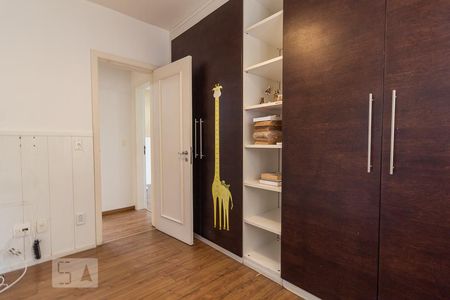 Apartamento para alugar com 120m², 3 quartos e 2 vagas Apartamento para alugar com 120m², 3 quartos e 2 vagasDormitório 2