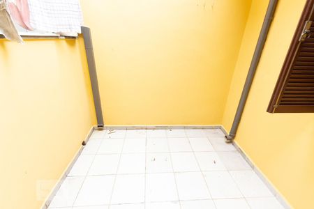 Casa à venda com 150m², 3 quartos e 2 vagasLavanderia