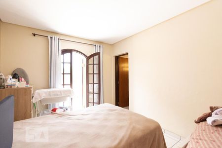 Quarto de casa à venda com 3 quartos, 150m² em Vila São Paulo, São Paulo