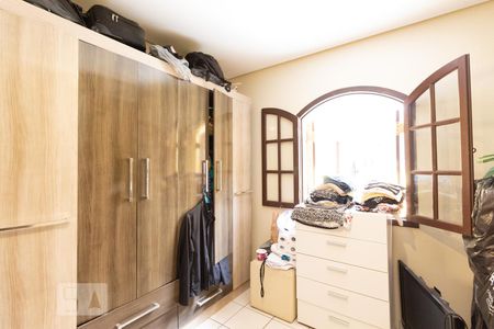 Casa à venda com 150m², 3 quartos e 2 vagasQuarto