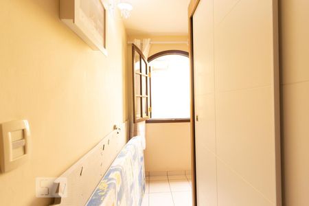 Casa à venda com 150m², 3 quartos e 2 vagasQuarto