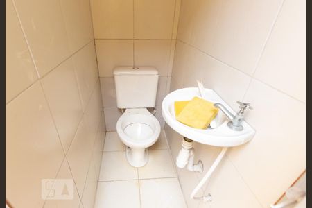 Casa à venda com 150m², 3 quartos e 2 vagasBanheiro de Serviço