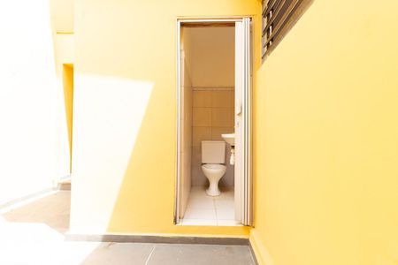 Casa à venda com 150m², 3 quartos e 2 vagasBanheiro de Serviço