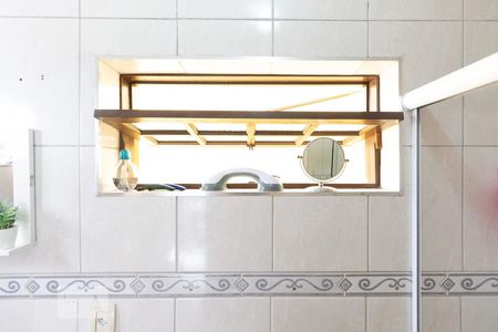 Casa à venda com 150m², 3 quartos e 2 vagasBanheiro