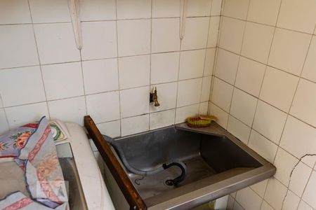 Casa à venda com 220m², 3 quartos e 2 vagasÁrea de serviço