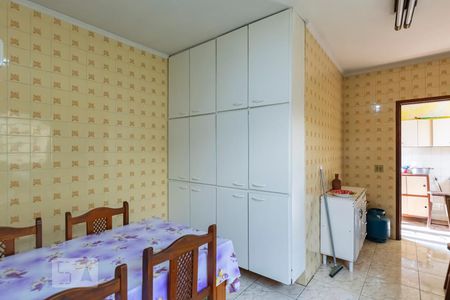 Casa à venda com 220m², 3 quartos e 2 vagasCozinha
