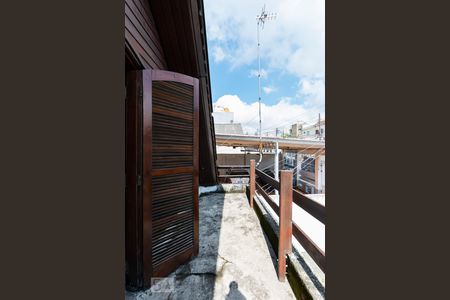 Casa à venda com 220m², 3 quartos e 2 vagasCobertura - Varanda