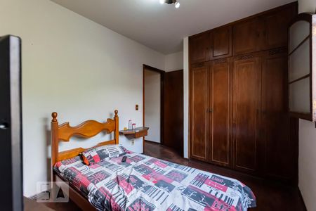 Quarto 1 de casa à venda com 3 quartos, 220m² em Vila Brasilio Machado, São Paulo