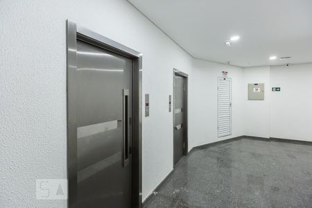 Studio para alugar com 37m², 1 quarto e sem vaga Studio para alugar com 37m², 1 quarto e sem vagaHall