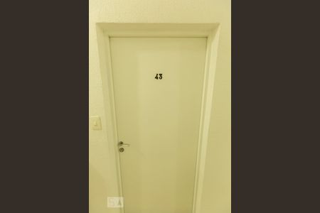 Studio para alugar com 30m², 1 quarto e sem vagaPorta